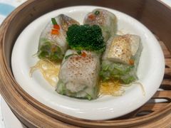 -景月阁空中食府(希尔顿酒店)