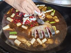 -姥家大锅台水库渔家