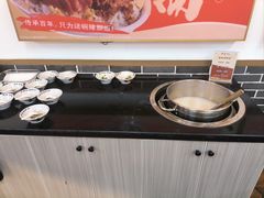 -老柴枝猪脚饭(窑岭店)