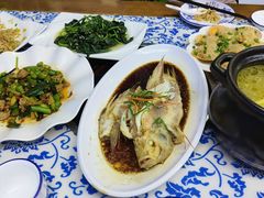 -范饭椰林川湘味海鲜·椰子鸡(三亚湾椰梦长廊店)