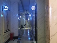 -皇马纯KTV·量贩·聚会(民治店)