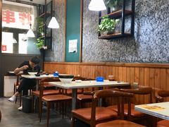 大堂-金扁豆酱肉焖面