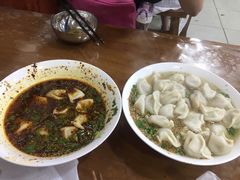 酸汤牛肉水饺-回坊马二饺子馆