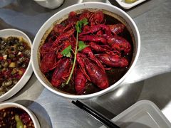 -龙巢盱眙龙虾·牛蛙·烧烤宵夜(八卦岭店)