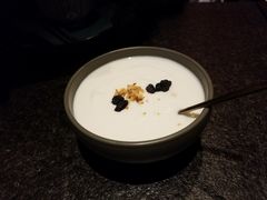 原始酸奶-丝路金桃·新疆菜(徐汇店)