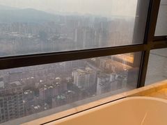 -中山利和希尔顿酒店