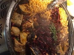-吞鱼兽麻辣烤鱼(万达店)