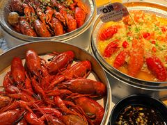 -巴厘龙虾·榜首油焖大虾(音乐学院·沿江酒馆店)