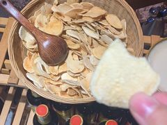 -吃饭皇帝大(解放西路店)