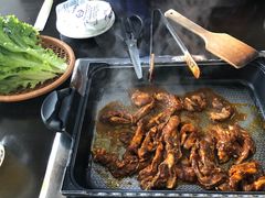 腌制牛排骨肉-江浦东烧烤城(韩式特色炭火烤肉同心路店)