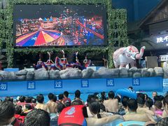 -青岛东方影都融创水世界