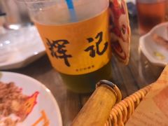 -辉记炭烧海鲜大排档·老字号(福田店)