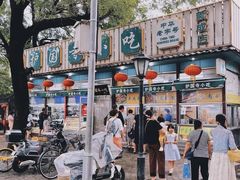 -护国寺小吃(东四店)
