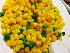 松仁玉米-鑫巴蜀小镇 · 水煮鱼专研店(玉桥店)
