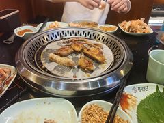 -九寸花汀海鲜烤肉自助(中东迪克店)