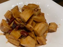 -泉畔人家·老济南经典鲁菜(大明湖店)
