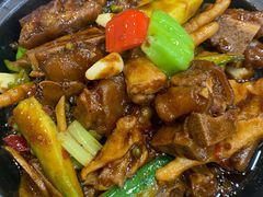 -江城燕子大排档(江汉路步行街店)