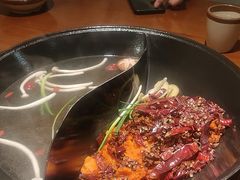 -巴隆门重庆老火锅(太湖路店)