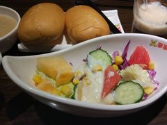 -豪享来中西餐厅(延安东路店)