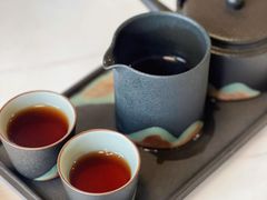 普洱茶-华凌山庄·隐湖栖