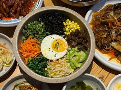 -金达莱冷面百年石锅饭(宾馆胡同店)