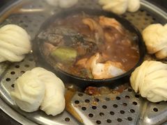 -粘豆包铁锅炖二部(温泉街店)