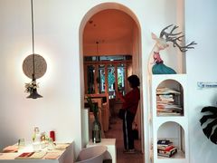 -春树下·树屋花房西餐厅(罍街AS1980店)