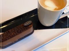 -哈根达斯(陆家浜路店)