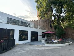 -J Create城市露营咖啡·简餐·宠物(上海动物园店)