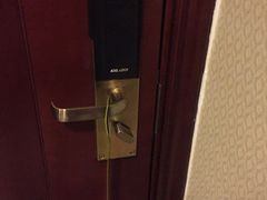 -爱舍海岸酒店(香港中路五四广场店)