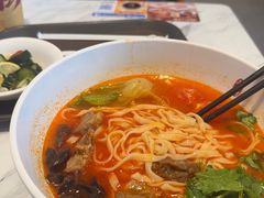 -康师傅私房牛肉面(申虹店)