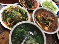 -弓虽昌焖烧鸡(大竹林店)