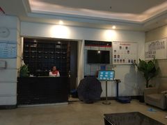 -菲鱼体育恒温游泳馆(中海名城店)