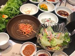 -本家韩国烤肉(财富大厦店)