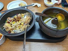 -云海肴·汽锅鸡·云南菜(天山百盛优客店)