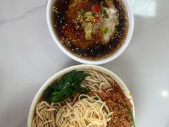 -洪记凉米线(新兴路店)