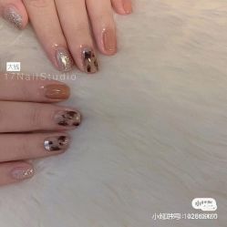 -LILY NAILS美甲美睫