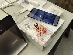 -荣耀授权体验店(双井富力店)