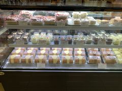 -红宝石·鲜奶小方·海派西点房(南翔店)
