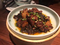 梅菜扣肉-望湘园·洞庭渔宴(浦江欢乐颂店)