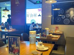 大堂-吕氏疙瘩汤·新鲁菜(新贵和店)