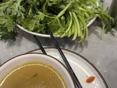 -光头药膳鸡(莱茵小镇店)