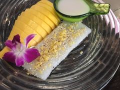 -Dang restaurant (patong phuket)