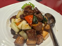 罗勒鹅肝葱爆牛柳粒-利苑酒家(金宝店)