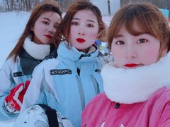 -亚布力新体委滑雪场