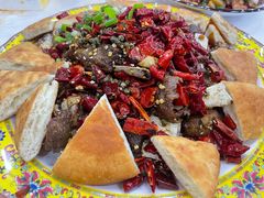 -乡土特色.冷锅鱼.牦牛肉汤锅