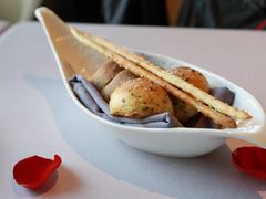 -Da Ivo哒伊沃意大利魔镜餐厅(外滩店)