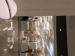 门面-奈雪的茶(市百一店)