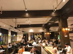 大堂-荣小馆(临海世纪花城店)