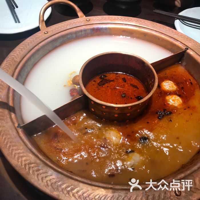 ii懒海獭           不吃就饿一吃就多           慕涵